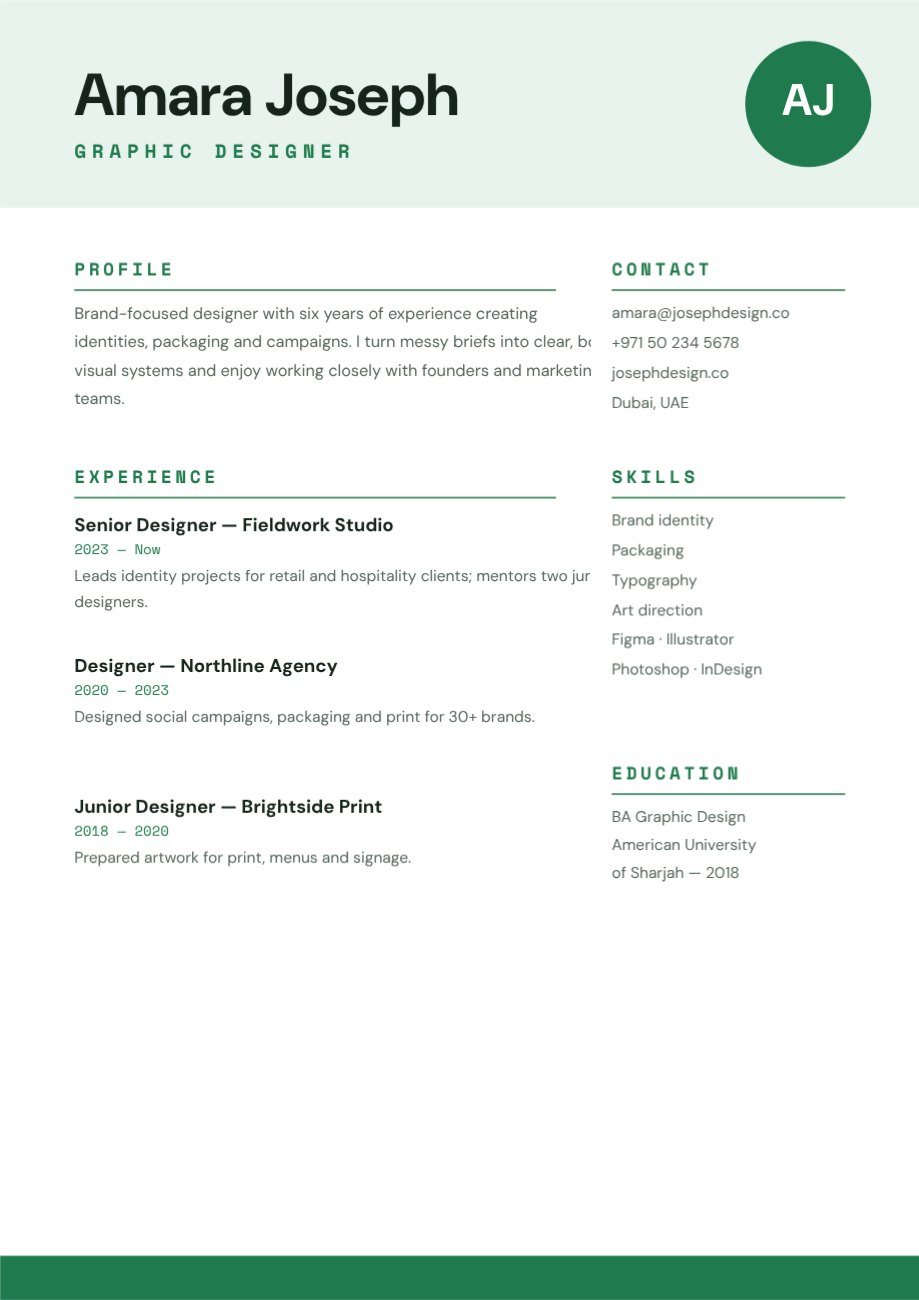 Green Simple Graphic Designer Resume — editable resume template